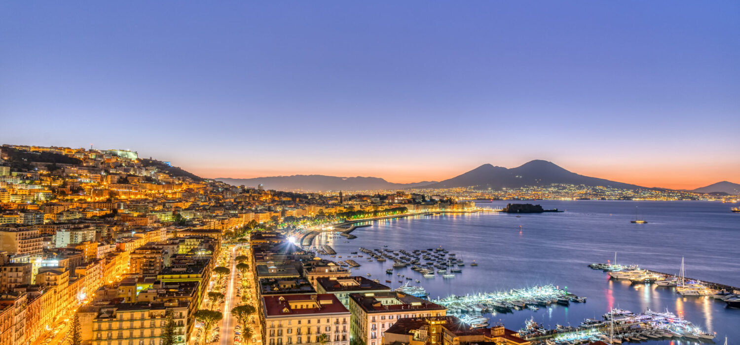 naples-in-italy-with-mount-vesuvius-2023-11-27-05-11-45-utc